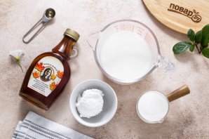 Молочный коктейль с кленовым сиропом