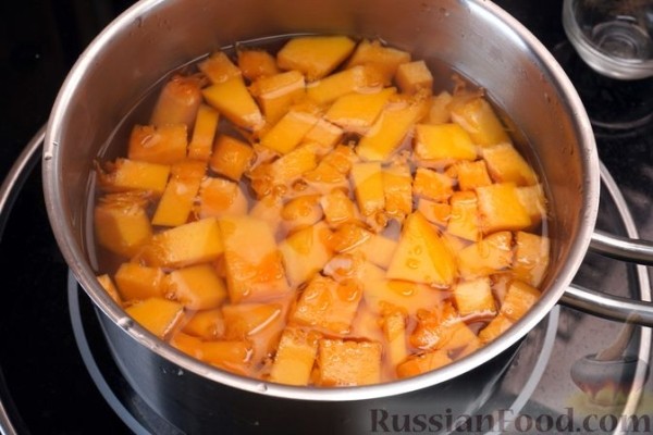 Макароны с тыквой и творогом