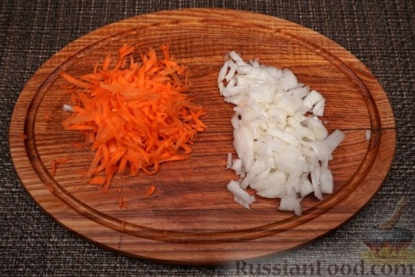 Макароны с овощным соусом