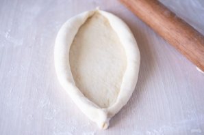 Хачапури по-аджарски с творогом