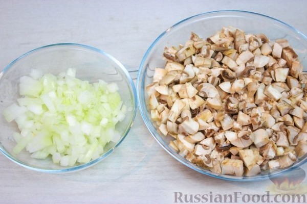 Жареные пирожки с картошкой и грибами