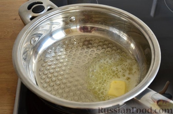 Куриные бёдрышки с айвой