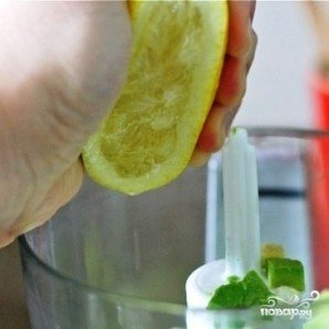 Заправка для цезаря из авокадо
