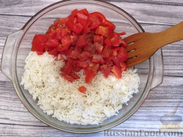 Рис с грибами, помидорами и болгарским перцем (в духовке)