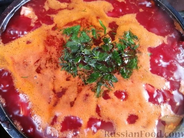 Борщ с краснокочанной капустой, фасолью и кукурузой