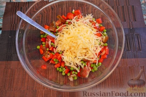 Кармашки из куриного филе с овощами и сыром (в духовке)