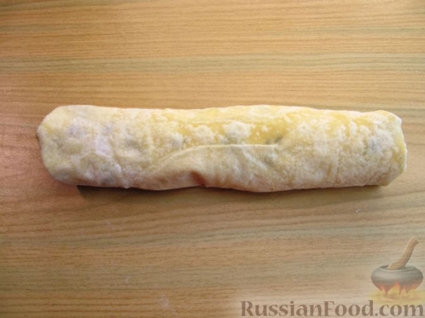 Рулет из лаваша с творогом и ягодами