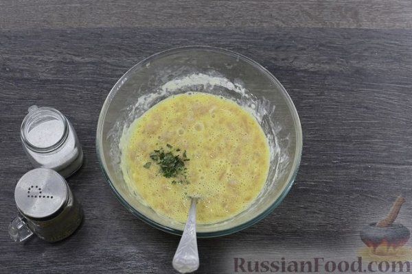 Омлет с фаршем и коньяком (в духовке)