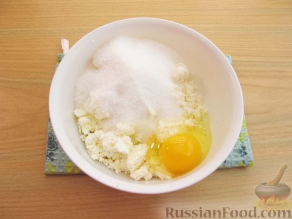 Рулет из лаваша с творогом и ягодами