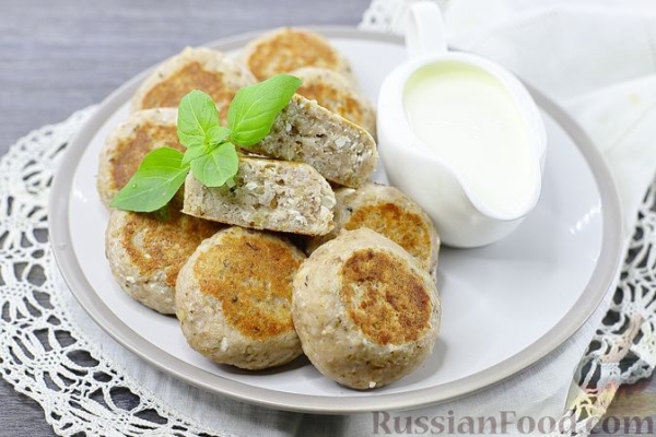 Сырники с моцареллой и грецкими орехами