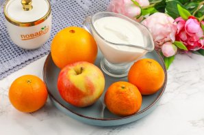 Салат с мандарином, яблоком и апельсином
