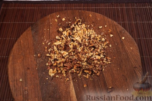 Пирог-перевёртыш на кефире, с морковью и орехами