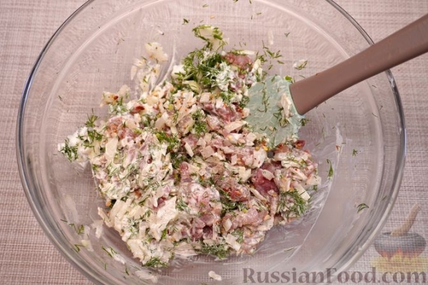 Гнёзда из багета с рыбой и сыром (в духовке)