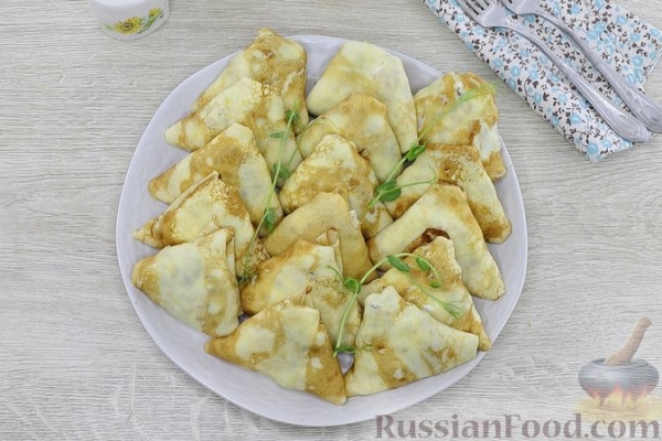 Блинчики с грибами и курицей