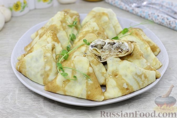 Блинчики с грибами и курицей