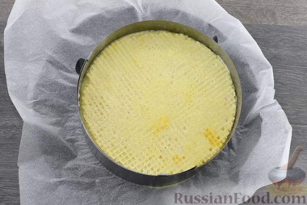 Вафельный торт с начинкой из творога, яблок и изюма