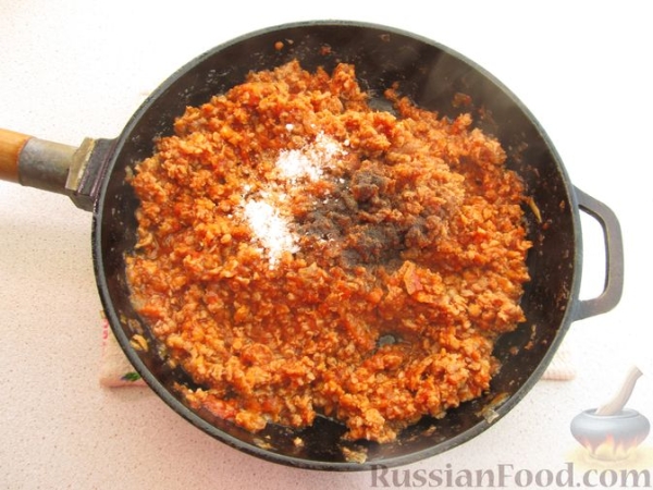 Лазанья из блинов, с мясом и сыром