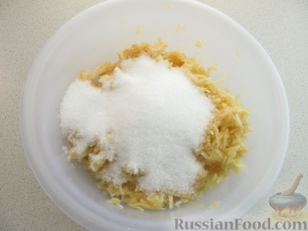 Торт с яблочным кремом