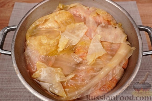 Фаршированная квашеная капуста (голубцы)