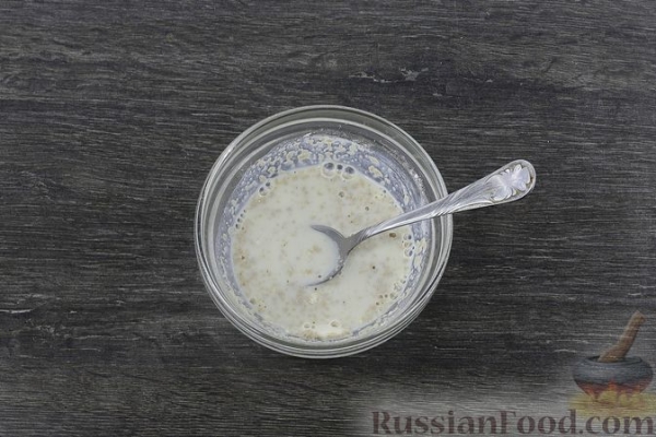 Дрожжевой пирог с куриными желудочками в сметане
