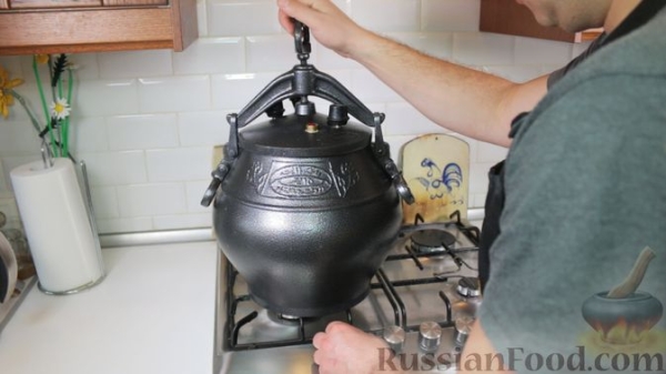 Говядина с овощами в афганском казане