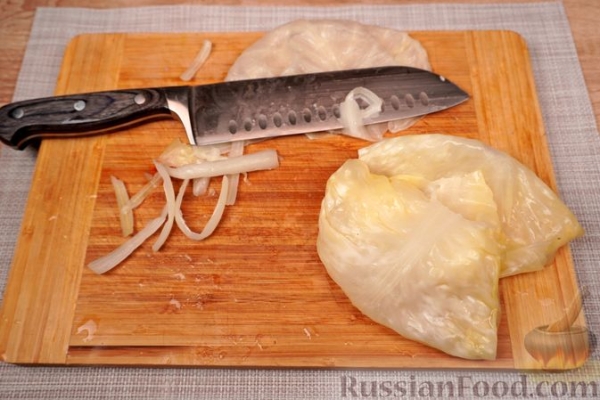 Фаршированная квашеная капуста (голубцы)