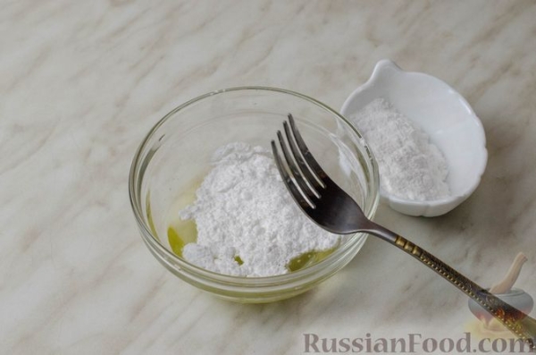 Апельсиновый кекс с клюквой и белковой глазурью