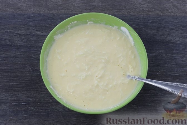 Сырный киш с помидорами