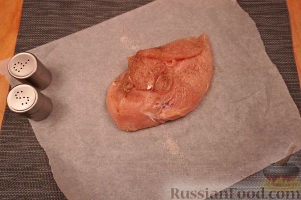 Слоёный салат с курицей, апельсином и морковью по-корейски Слоёный салат с курицей, апельсином и морковью по-корейски
