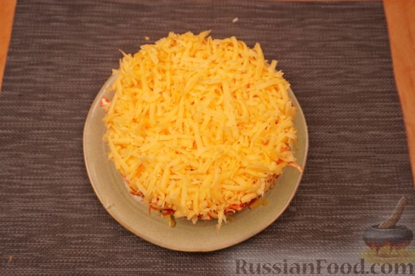 Слоёный салат с курицей, апельсином и морковью по-корейски Слоёный салат с курицей, апельсином и морковью по-корейски