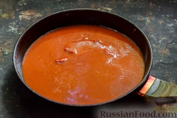 Ленивый голубец, запечённый в томатном соусе