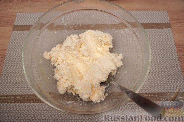 Кукурузная каша, запечённая с творогом