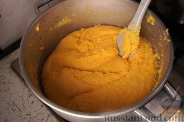 Кукурузная каша, запечённая с творогом