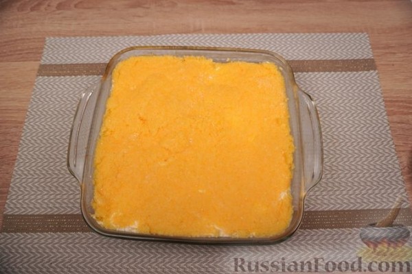 Кукурузная каша, запечённая с творогом