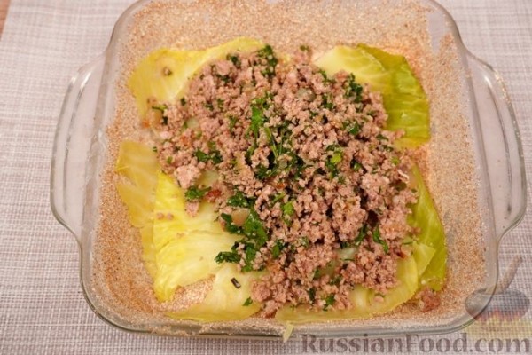 Мусака из капусты с фаршем