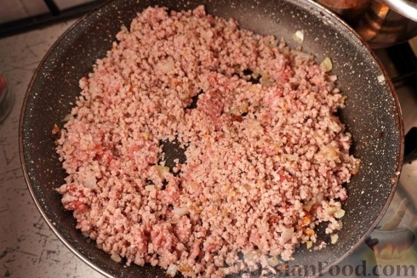 Мусака из капусты с фаршем