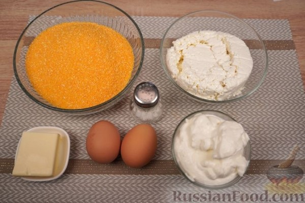 Кукурузная каша, запечённая с творогом
