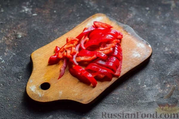Ленивый голубец, запечённый в томатном соусе