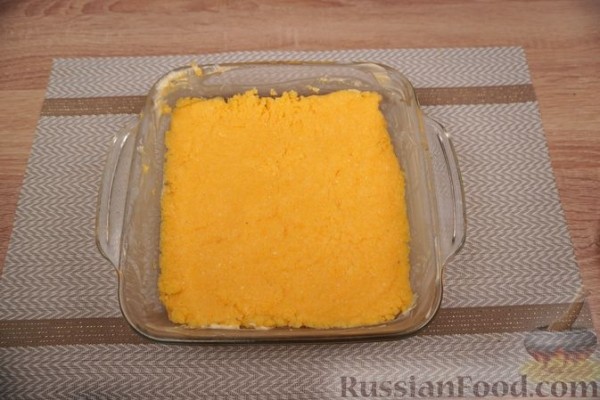Кукурузная каша, запечённая с творогом