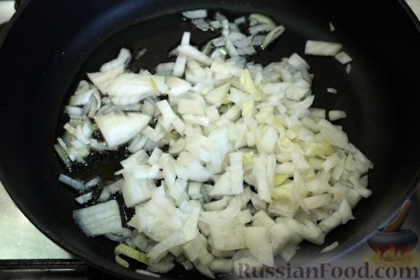 Постные пирожки с картошкой, из дрожжевого теста холодной расстойки (в духовке)