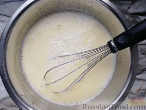 Пирог-торт "Баунти" с кокосовым заварным кремом и шоколадной глазурью
