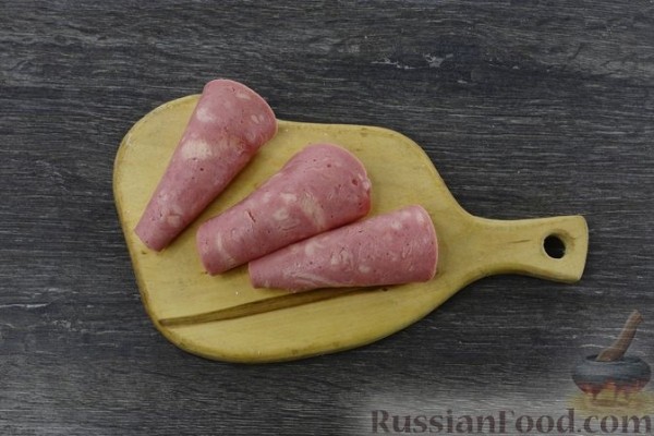 Закуска из ветчины с плавленым сыром и курицей