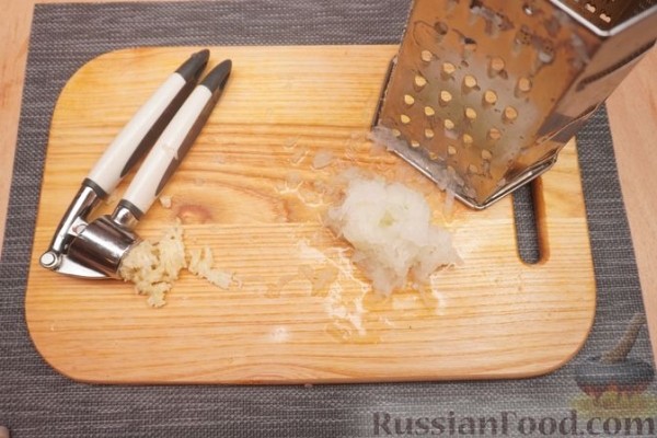 Террин из кролика, свинины и говядины, с беконом и фисташками