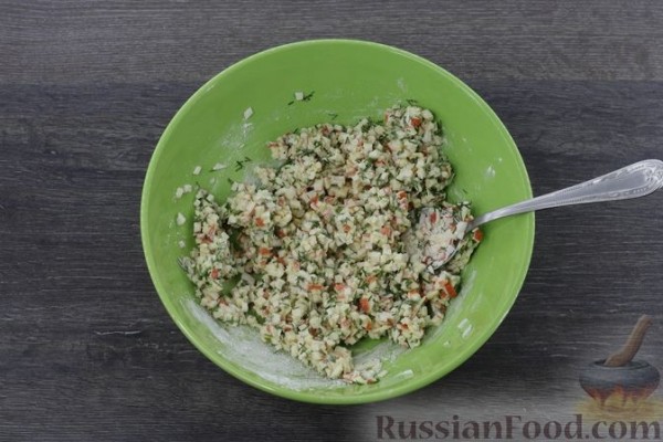 Драники с крабовыми палочками и укропом