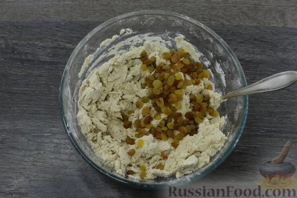 Сконы с корицей и изюмом