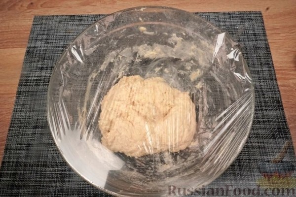 Пиде с бараньим фаршем и овощами
