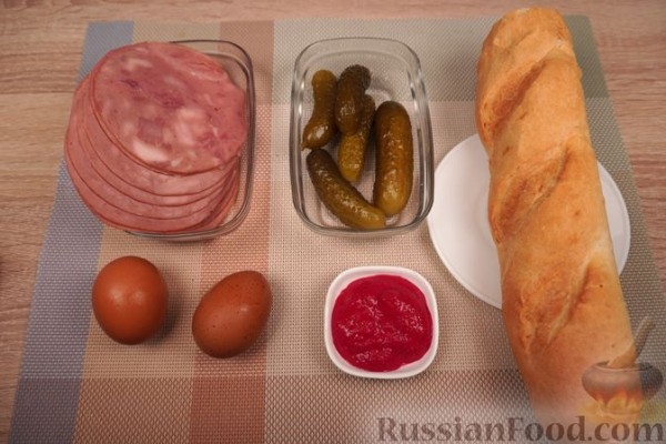 Бутерброды с ветчиной, яйцом и огурцом