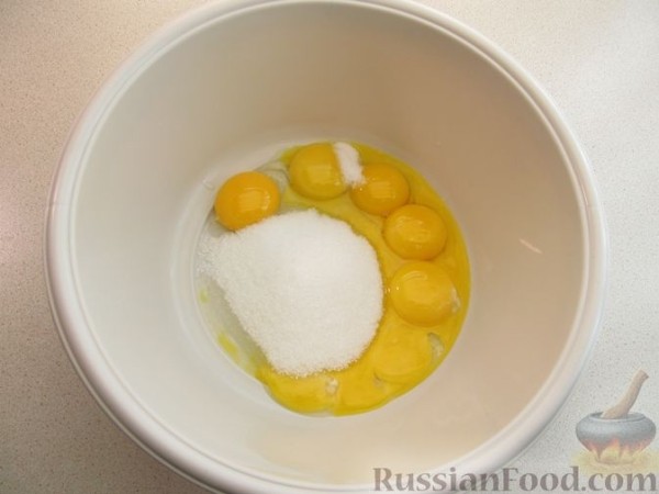 Кружевные куличи на молоке, с изюмом