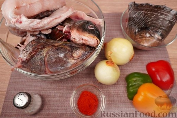 Халасле (рыбный суп с паприкой)