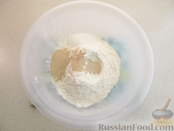 Кружевные куличи на молоке, с изюмом